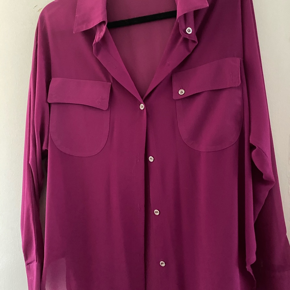 Women’s dress shirt